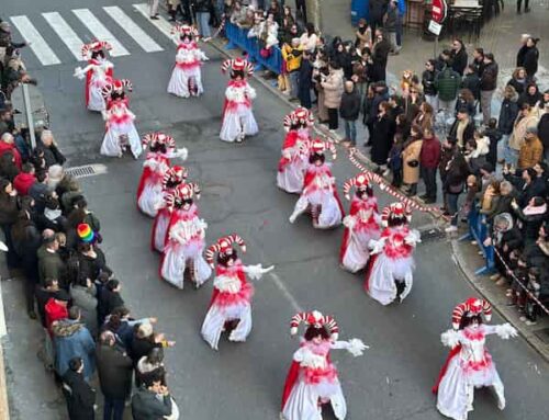 Las arlequines del Carnaval y Fantasía de Pianos fueron los ganadores del Carnaval Adulto-Familiar de Arenas de San Pedro 2026