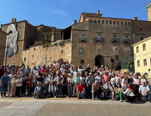 168 vecinos disfrutaron de la VIII excursión cultural a Plasencia