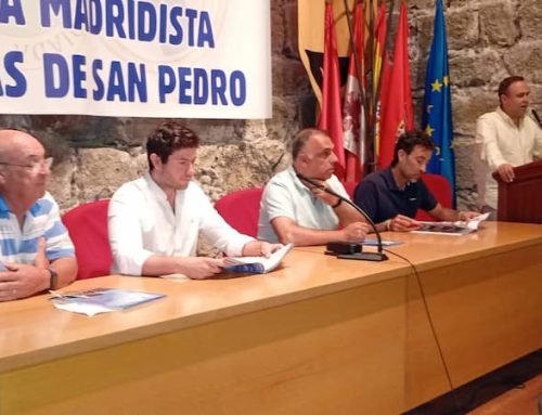 La Peña Madridista de Arenas presentó el libro conmemorativo de su 40 aniversario