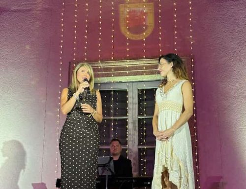 El Palacio del Infante brilló entre velas y estrellas en una noche dedicada a la cultura y la astronomía