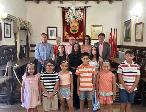 Presentación de Reina, Damas, Caballero, Príncipes y Princesas de las Ferias y Fiestas 2026