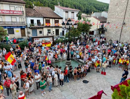 Arenas de San Pedro con Ceuta: «Ceuta no está sola»