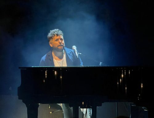 Pablo López emocionó a Arenas de San Pedro en una inolvidable Noche de Luna